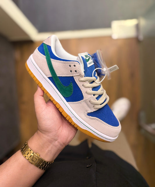 Nike Dunk Low Retro SE “Blue Suede / Malachite Green